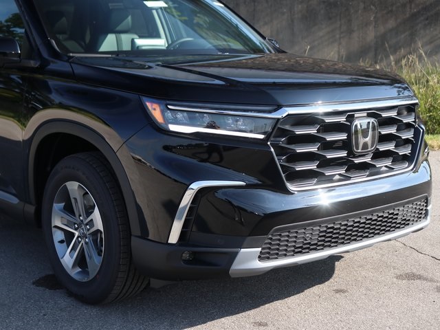 2025 Honda Pilot EX-L photo 3