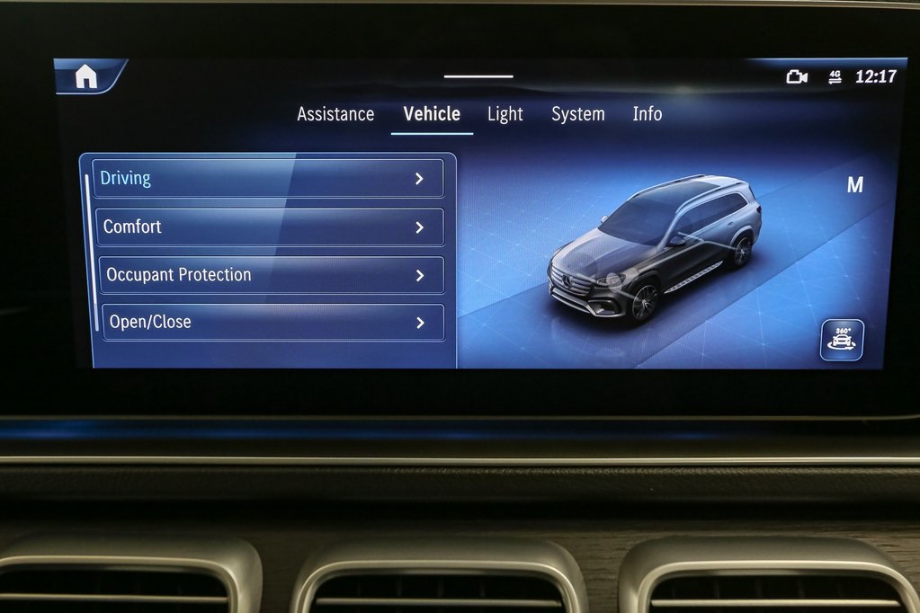 2025 Mercedes Benz GLS 450 4MATIC photo 37