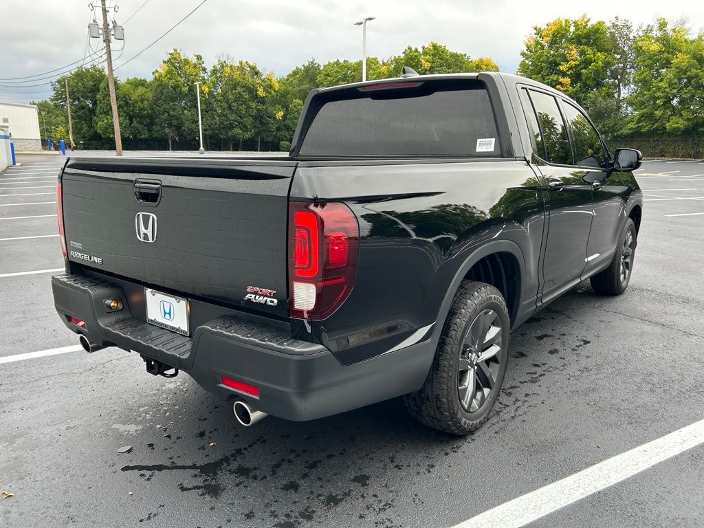 2023 Honda Ridgeline Sport photo 4