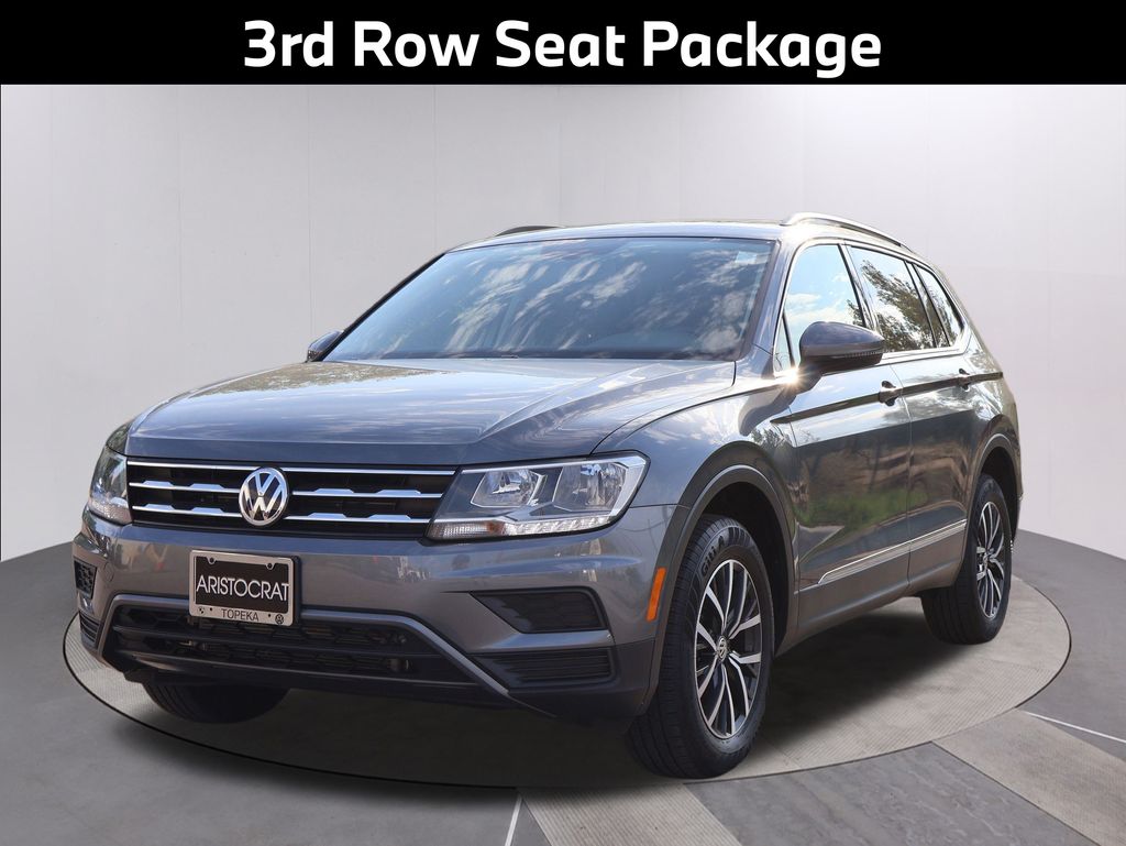 2020 Volkswagen Tiguan SE photo 2