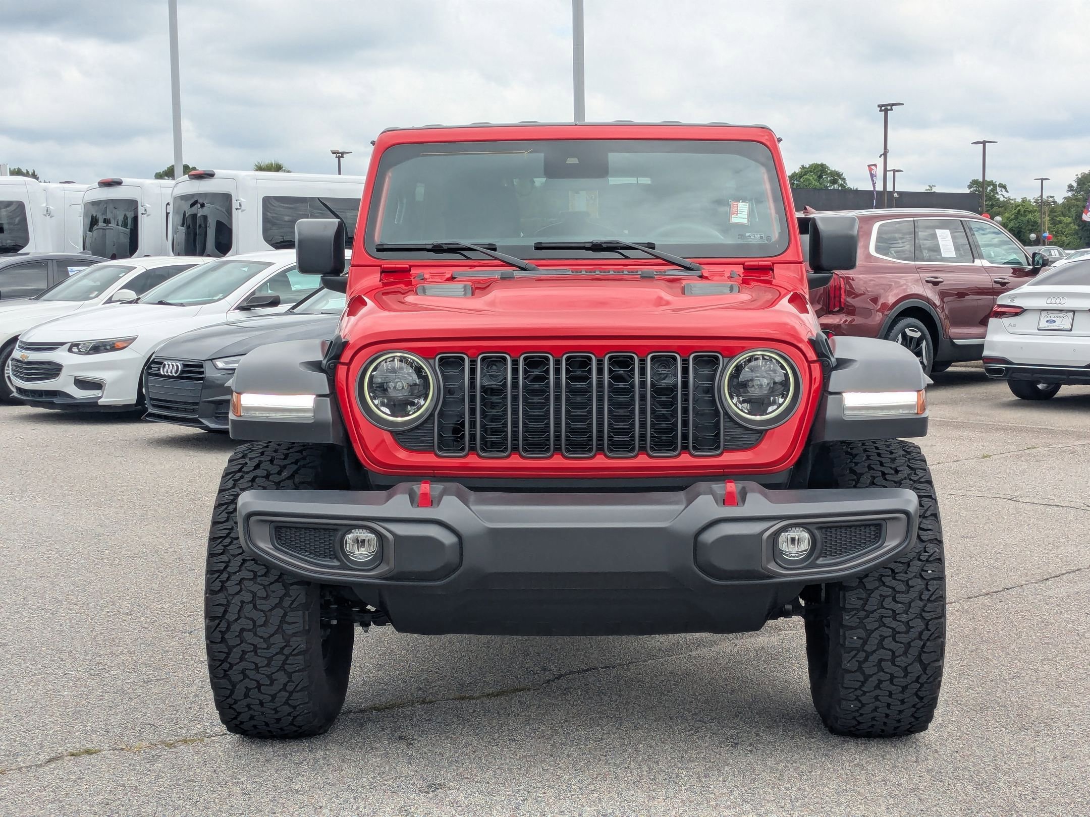 2024 Jeep Wrangler Rubicon photo 2