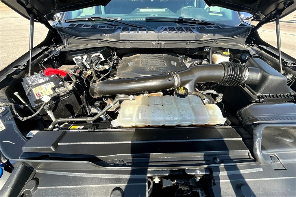 2021 Ford F-150 Lariat photo 9