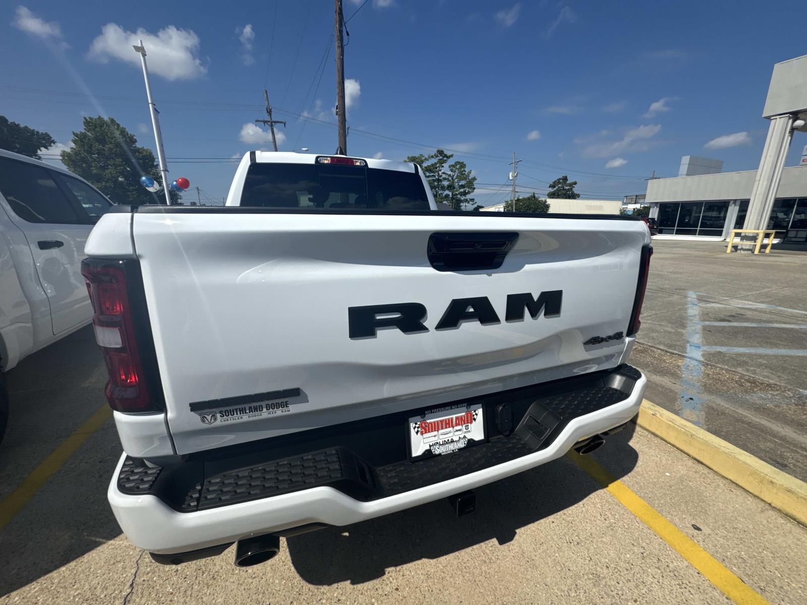2025 Ram 1500 Big Horn photo 5