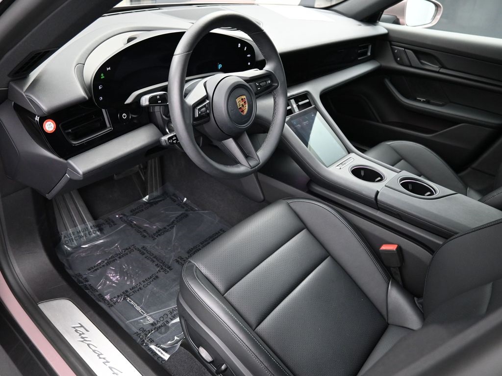 2022 Porsche Taycan 4S photo 3