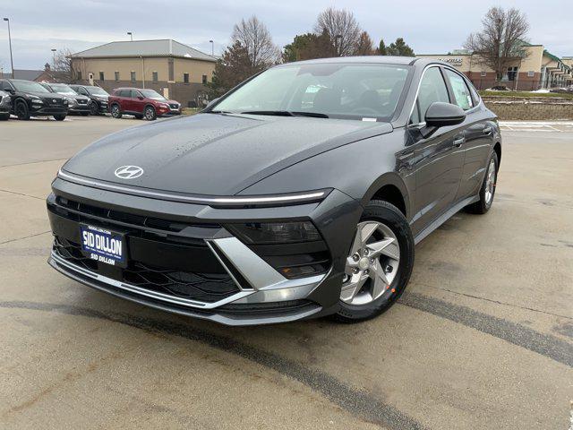2026 Hyundai Sonata SE's photo