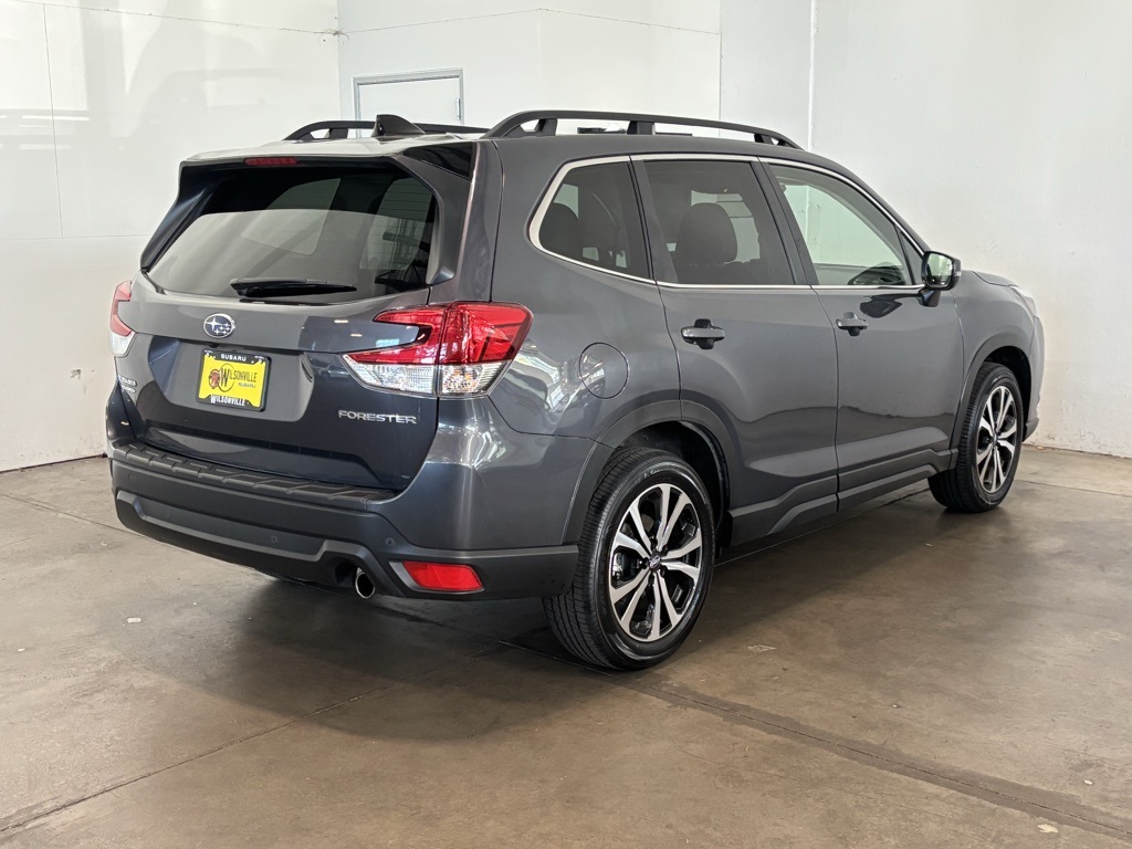 2024 Subaru Forester Limited photo 2