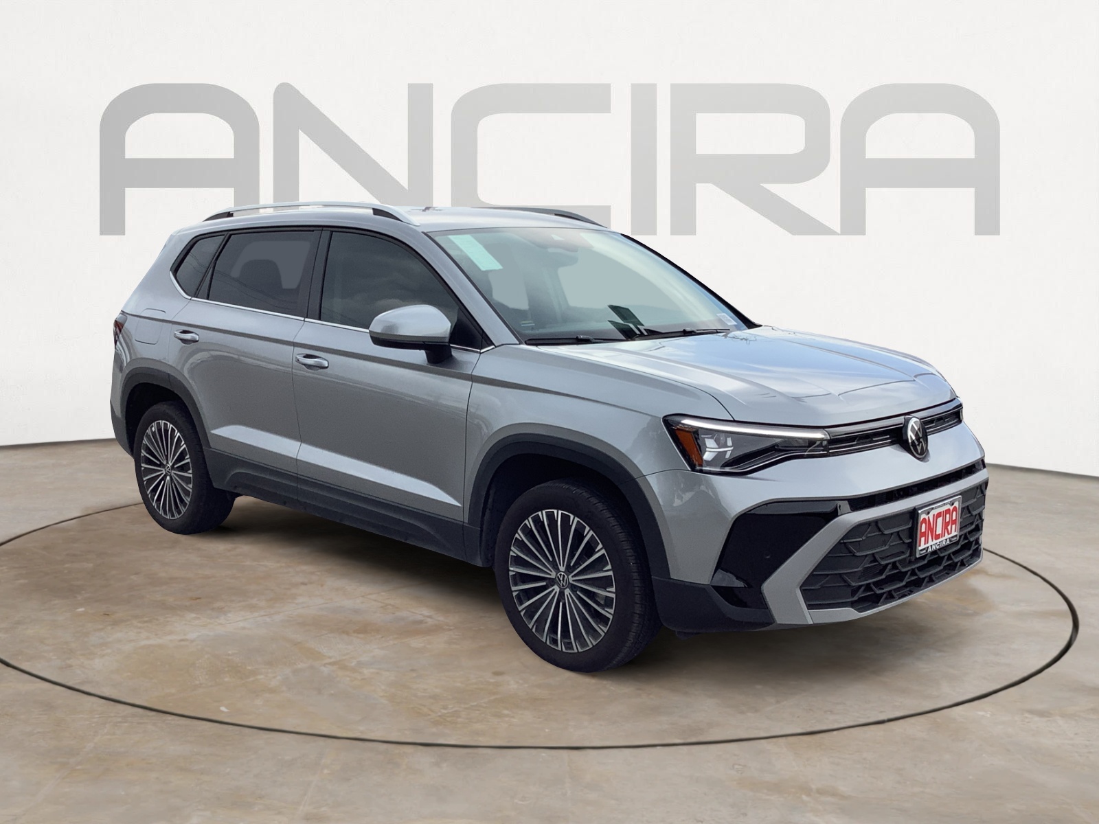 2025 Volkswagen Taos SE's photo