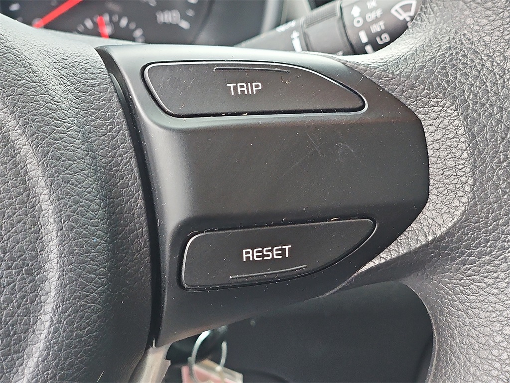 2022 Kia Rio LX photo 22
