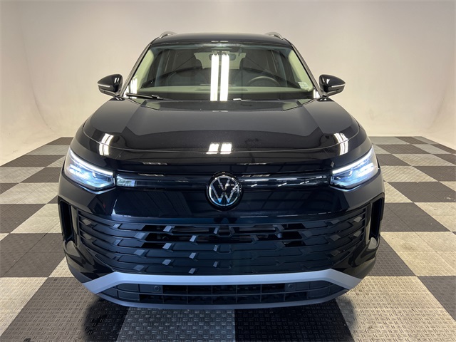 2026 Volkswagen Tiguan S photo 2