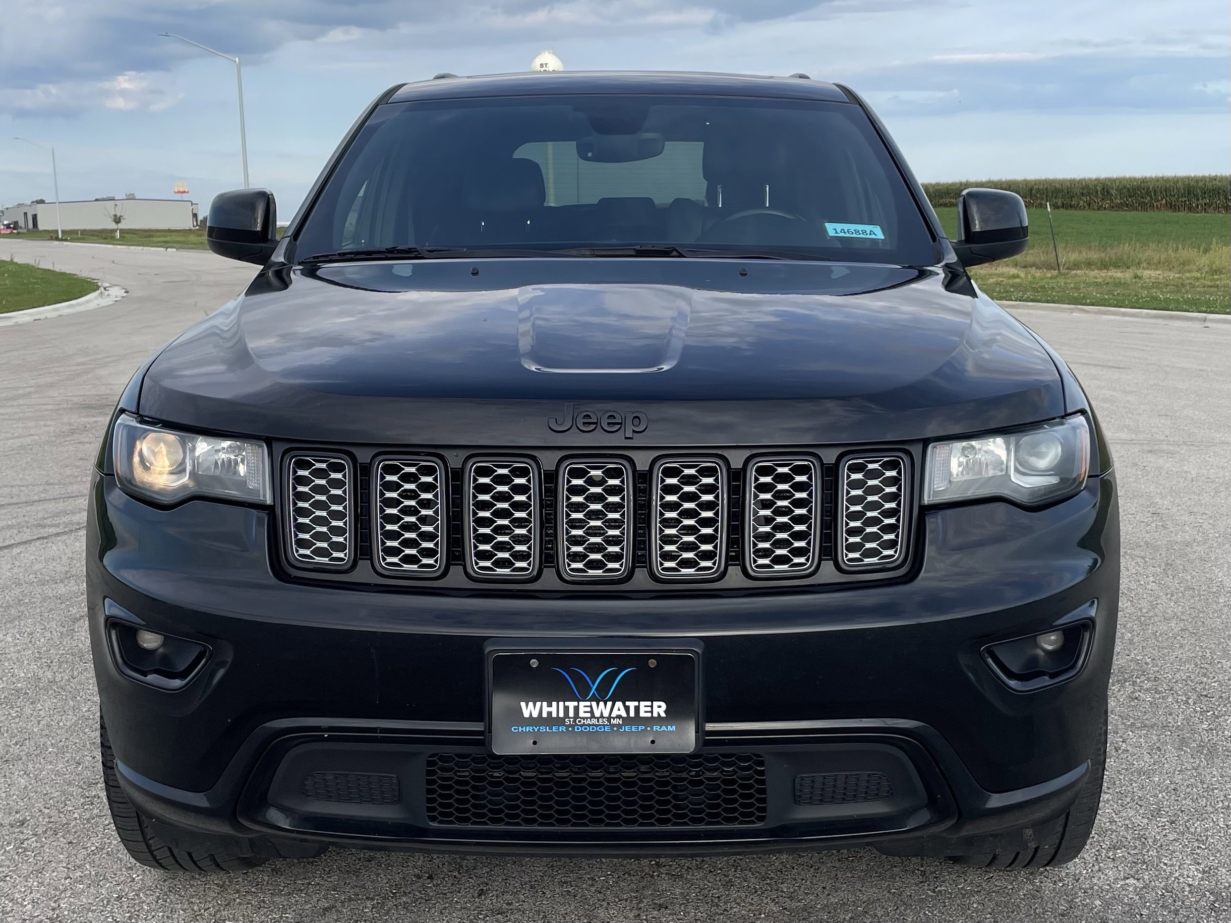 2018 Jeep Grand Cherokee Altitude photo 7