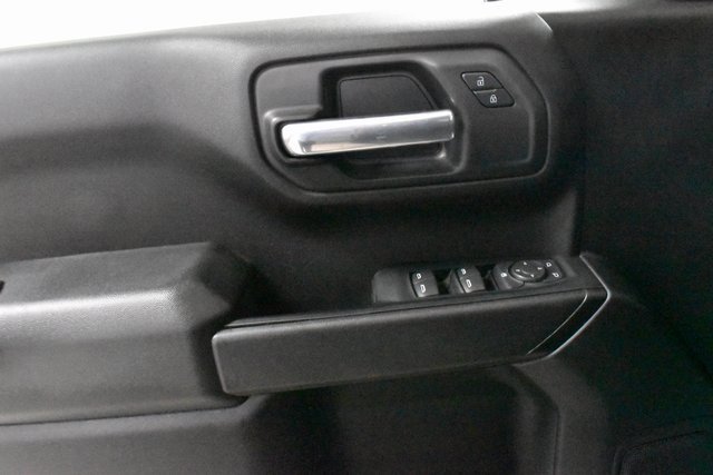 2022 Chevrolet Silverado 1500 Custom photo 17