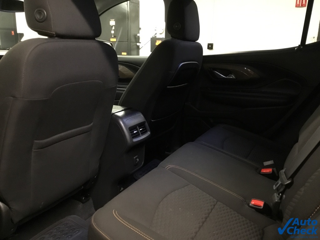 2021 Gmc Terrain SLE photo 22