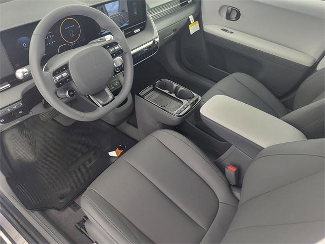 2025 Hyundai Ioniq 5 SE photo 8