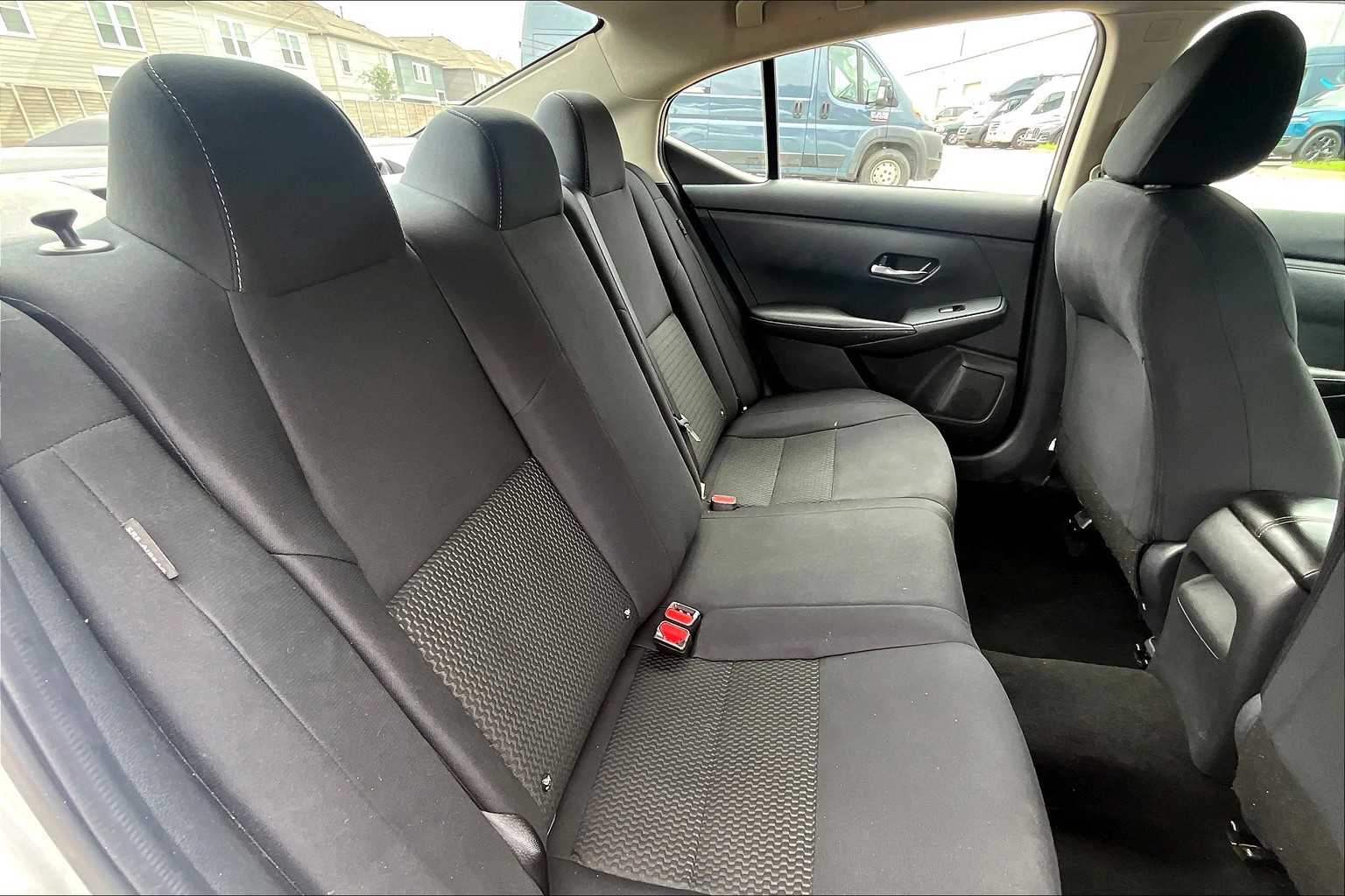 2022 Nissan Sentra S photo 19