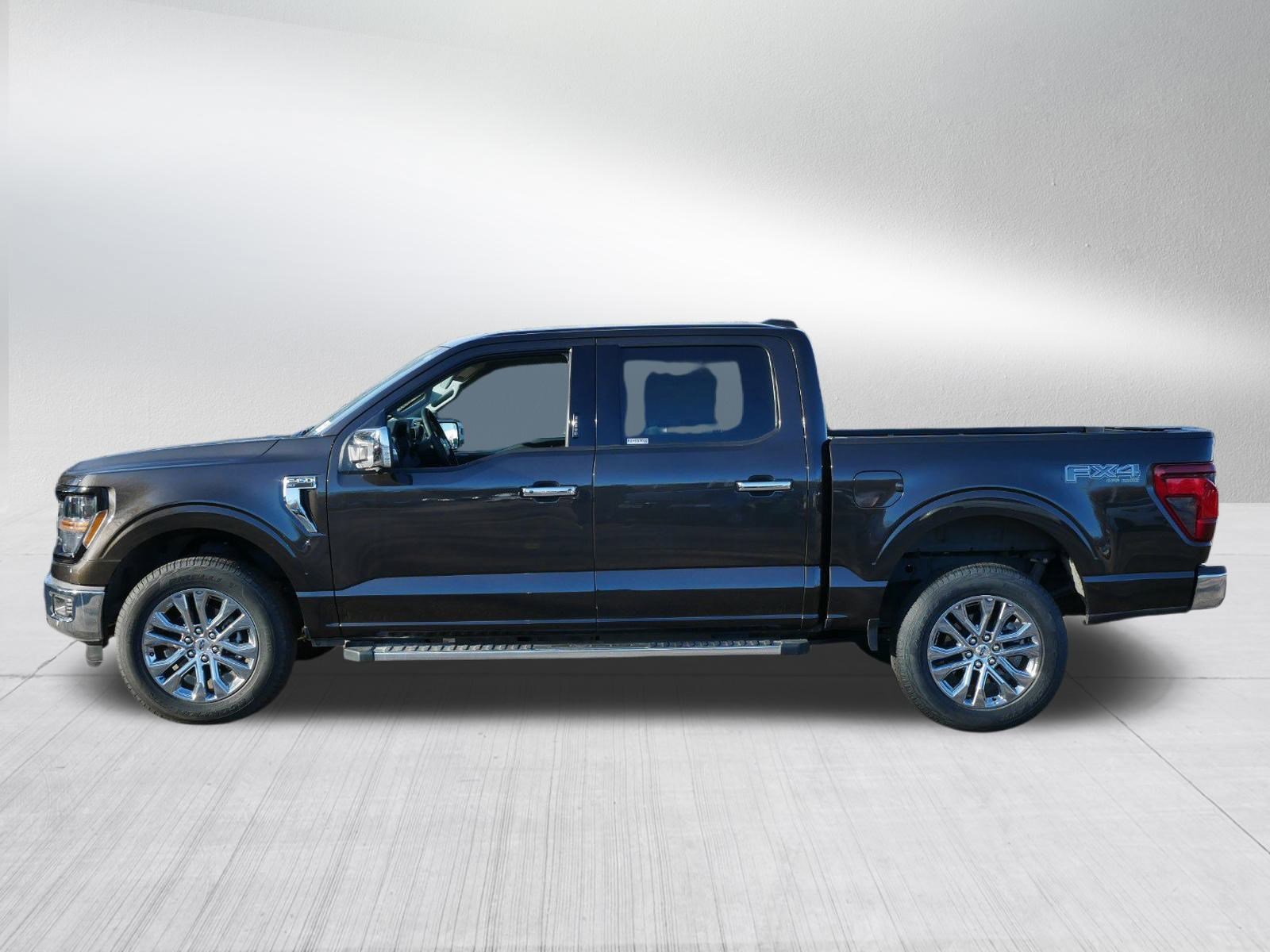 2024 Ford F-150 XLT photo 4