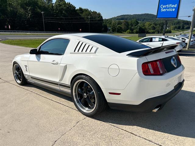 2012 Ford Mustang GT Premium photo 5