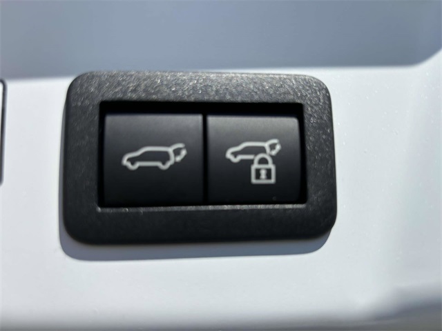 2024 Toyota Prius Prime XSE Premium photo 27