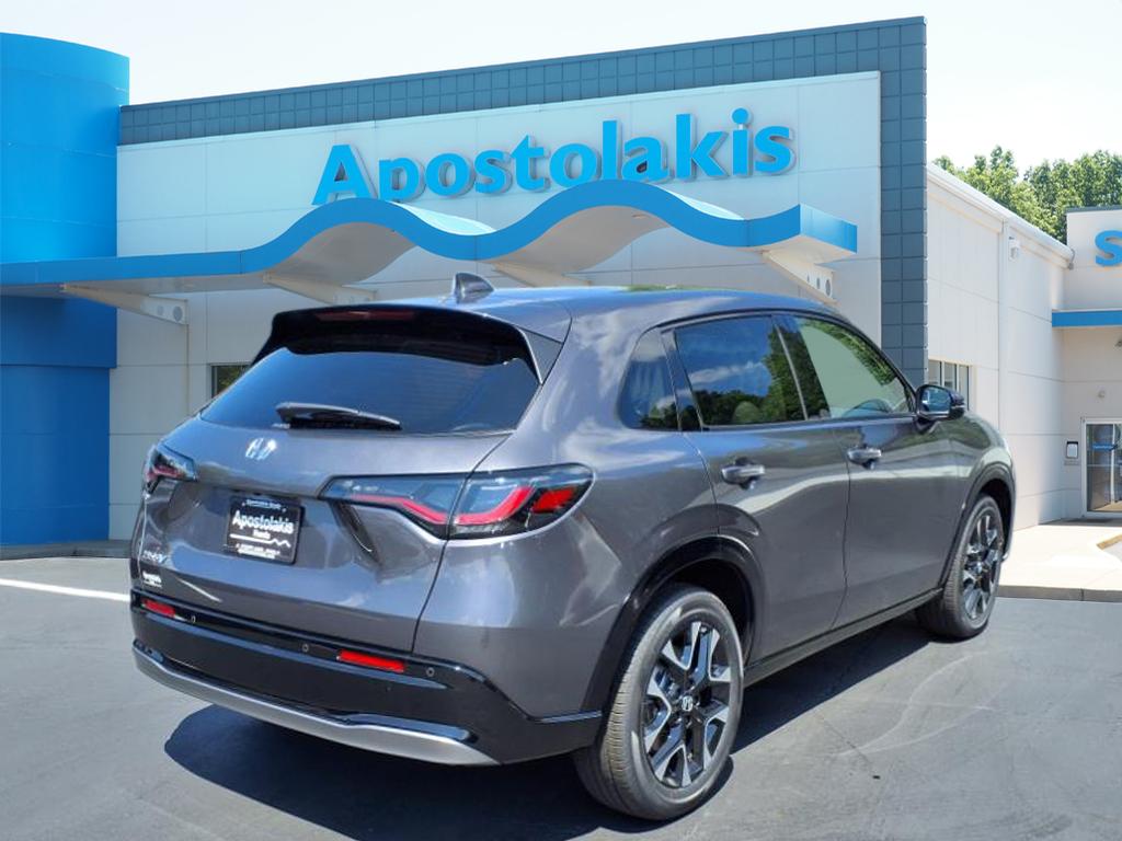 2026 Honda HR-V EX-L photo 2