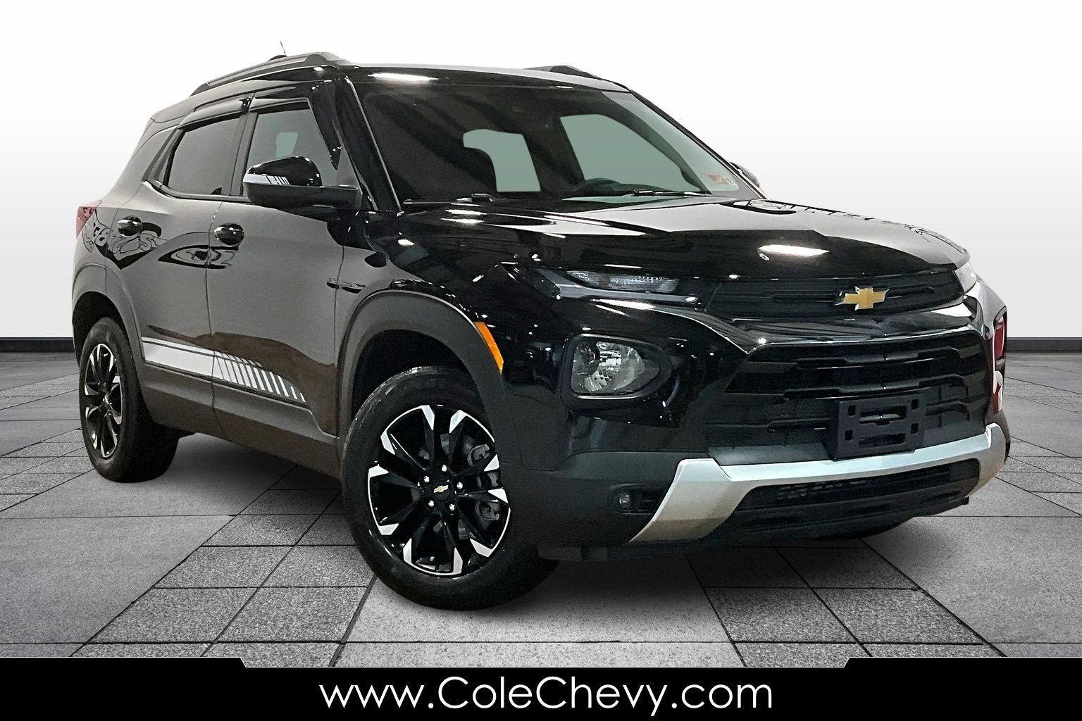 2023 Chevrolet TrailBlazer LT's photo