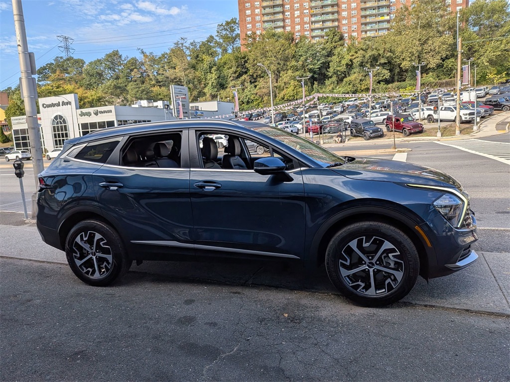 2023 Kia Sportage Hybrid EX photo 3