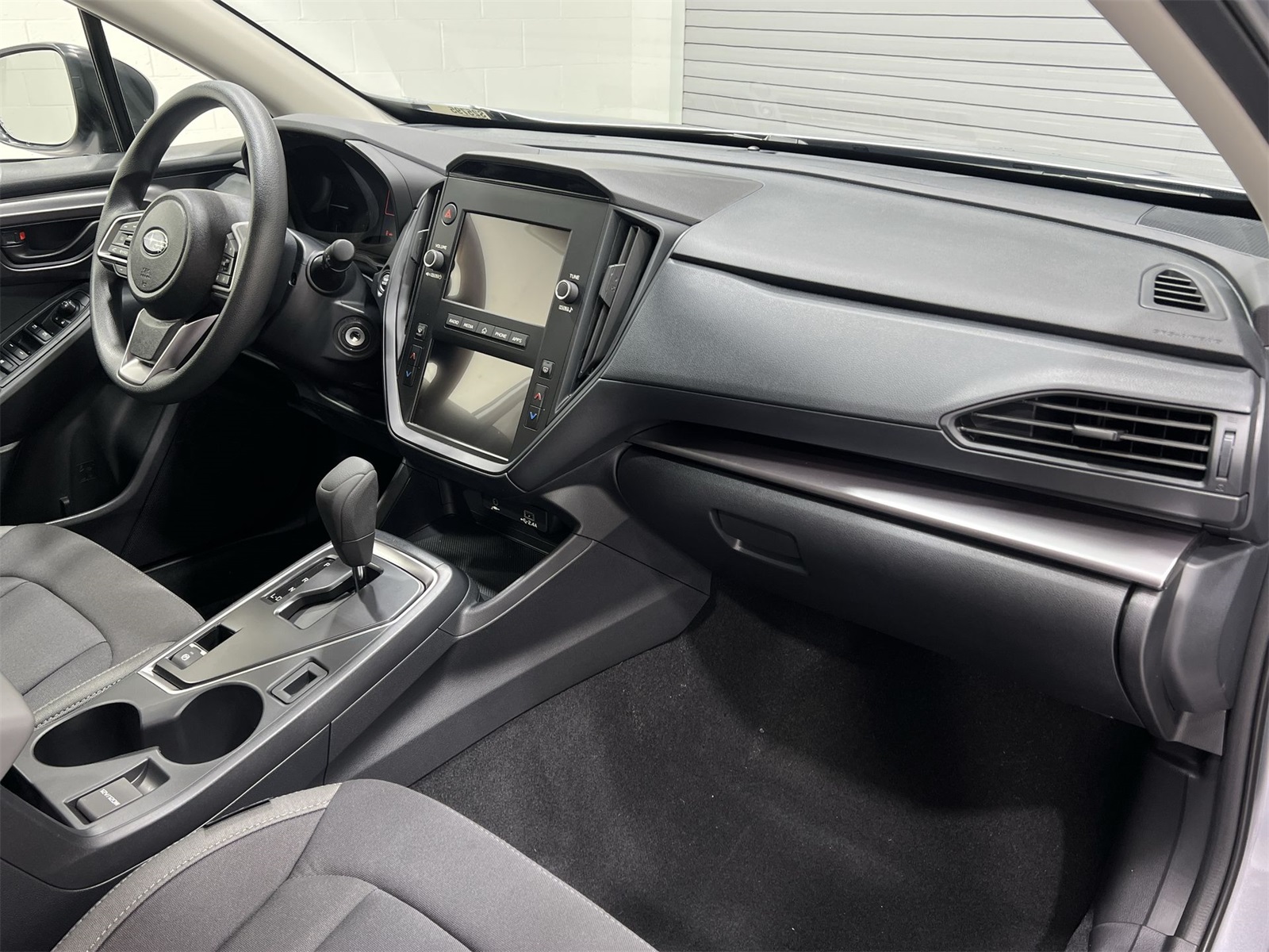 2025 Subaru Impreza Base photo 21