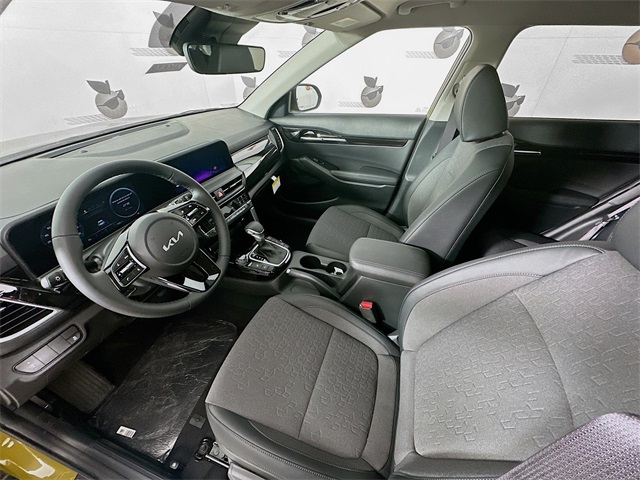 2024 Kia Seltos X-Line photo 19