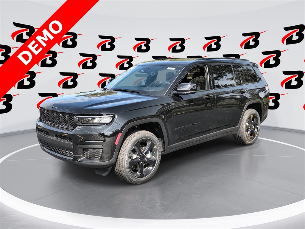 2025 Jeep Grand Cherokee L Altitude's photo
