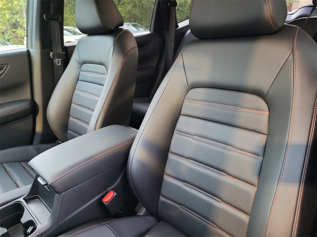 2025 Honda CR-V Hybrid Sport-L photo 9