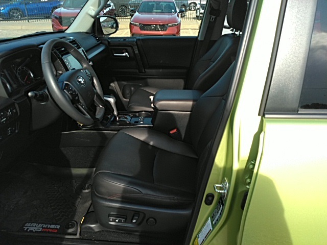 2022 Toyota 4Runner TRD Pro photo 4