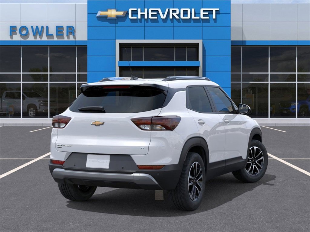 2026 Chevrolet Trailblazer LT photo 3