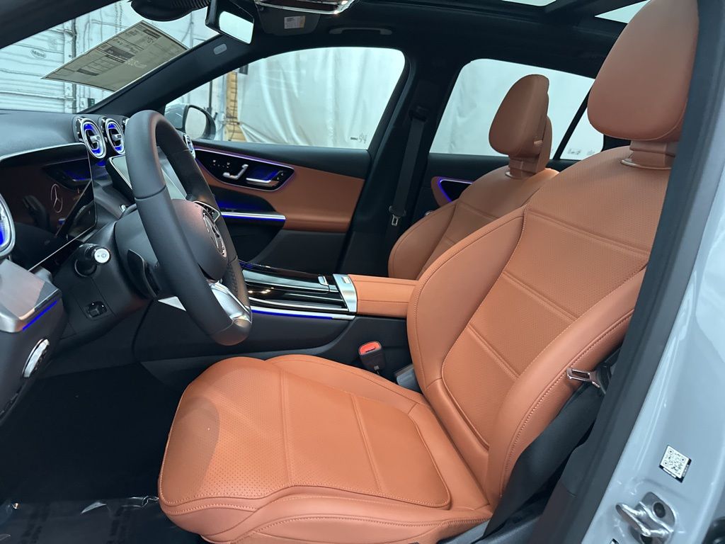 2026 Mercedes Benz GLC 300 photo 15