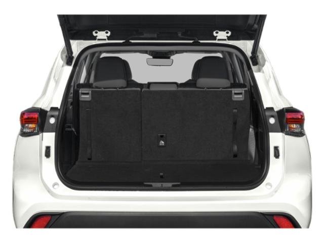 2021 Toyota Highlander XLE photo 12