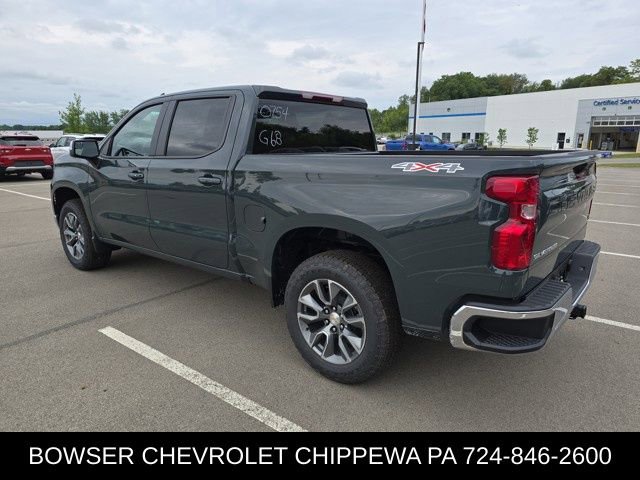 2025 Chevrolet Silverado 1500 LT photo 3