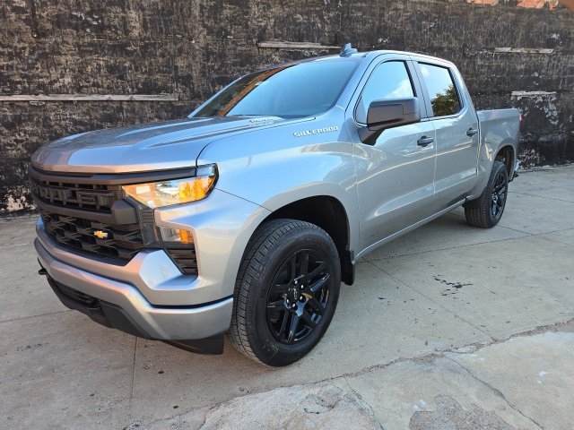 2026 Chevrolet Silverado 1500 Custom's photo