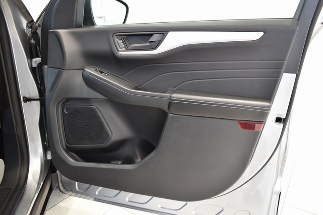2022 Ford Escape SE photo 11