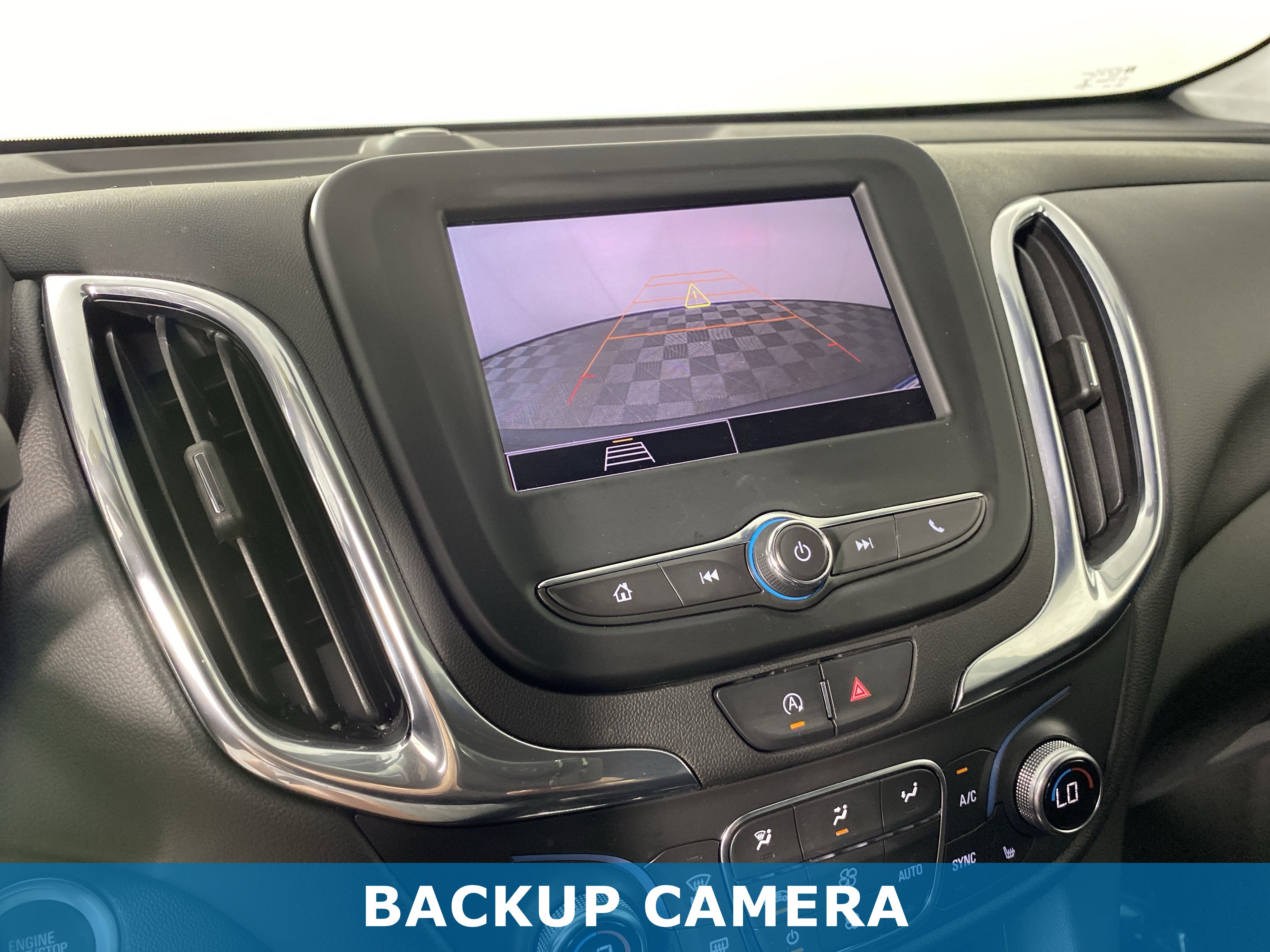 2022 Chevrolet Equinox LT photo 3