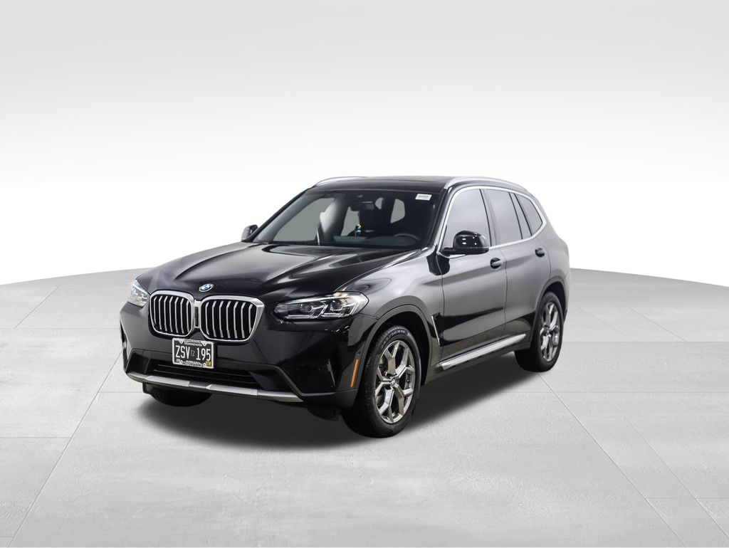 2023 BMW X3 30i's photo