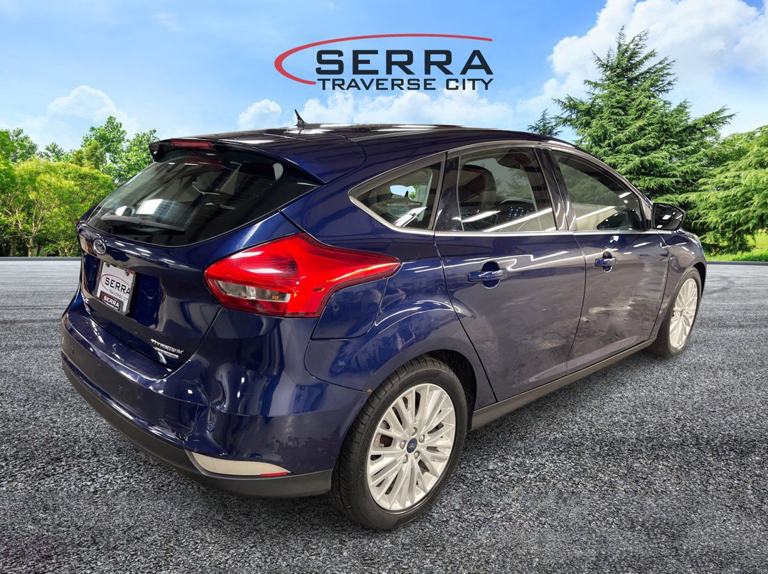 2016 Ford Focus Titanium photo 5