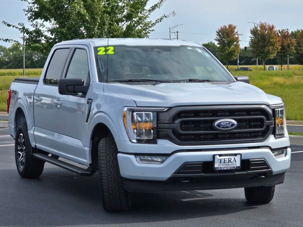 2022 Ford F-150 XLT photo 3