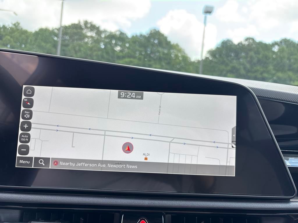 2025 Kia Niro SX photo 18