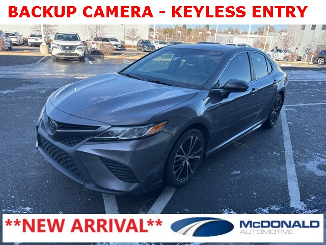 2018 Toyota Camry SE
