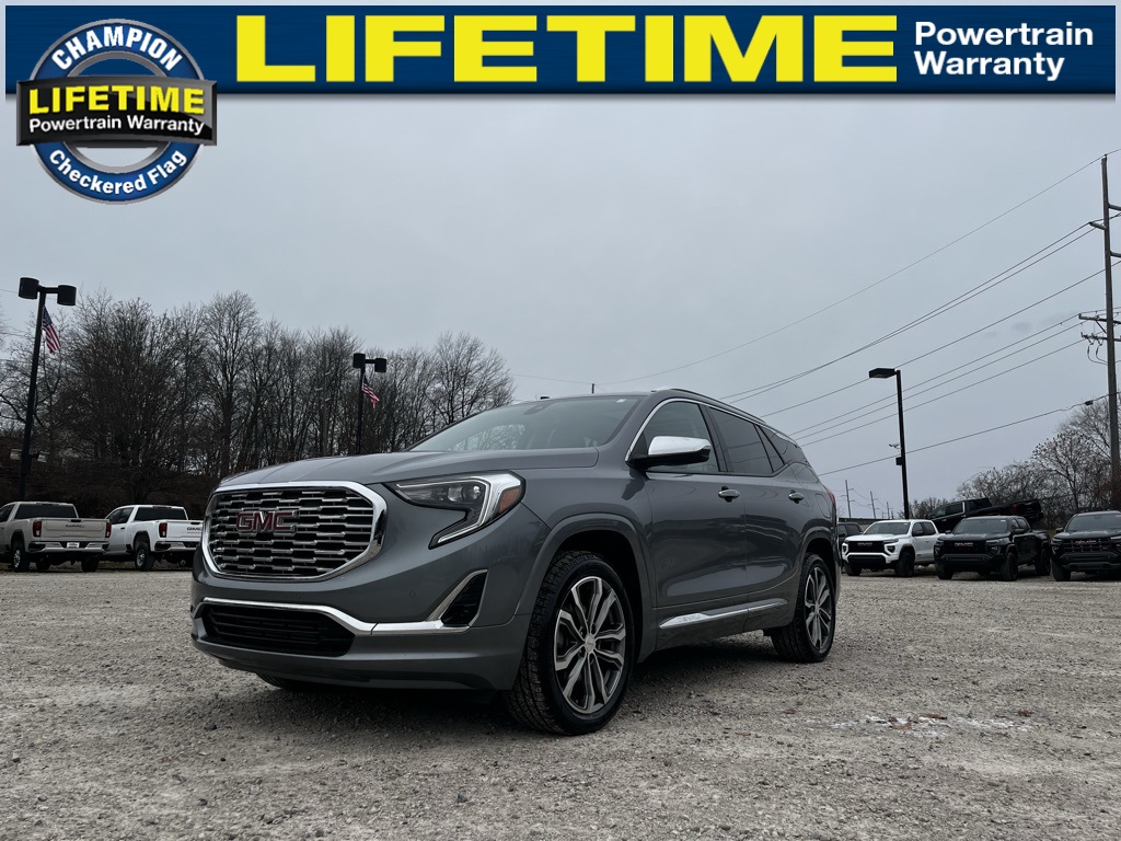 2020 Gmc Terrain Denali photo 2