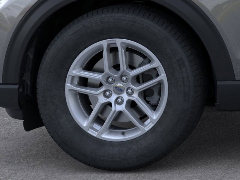 2025 Ford Explorer photo 14