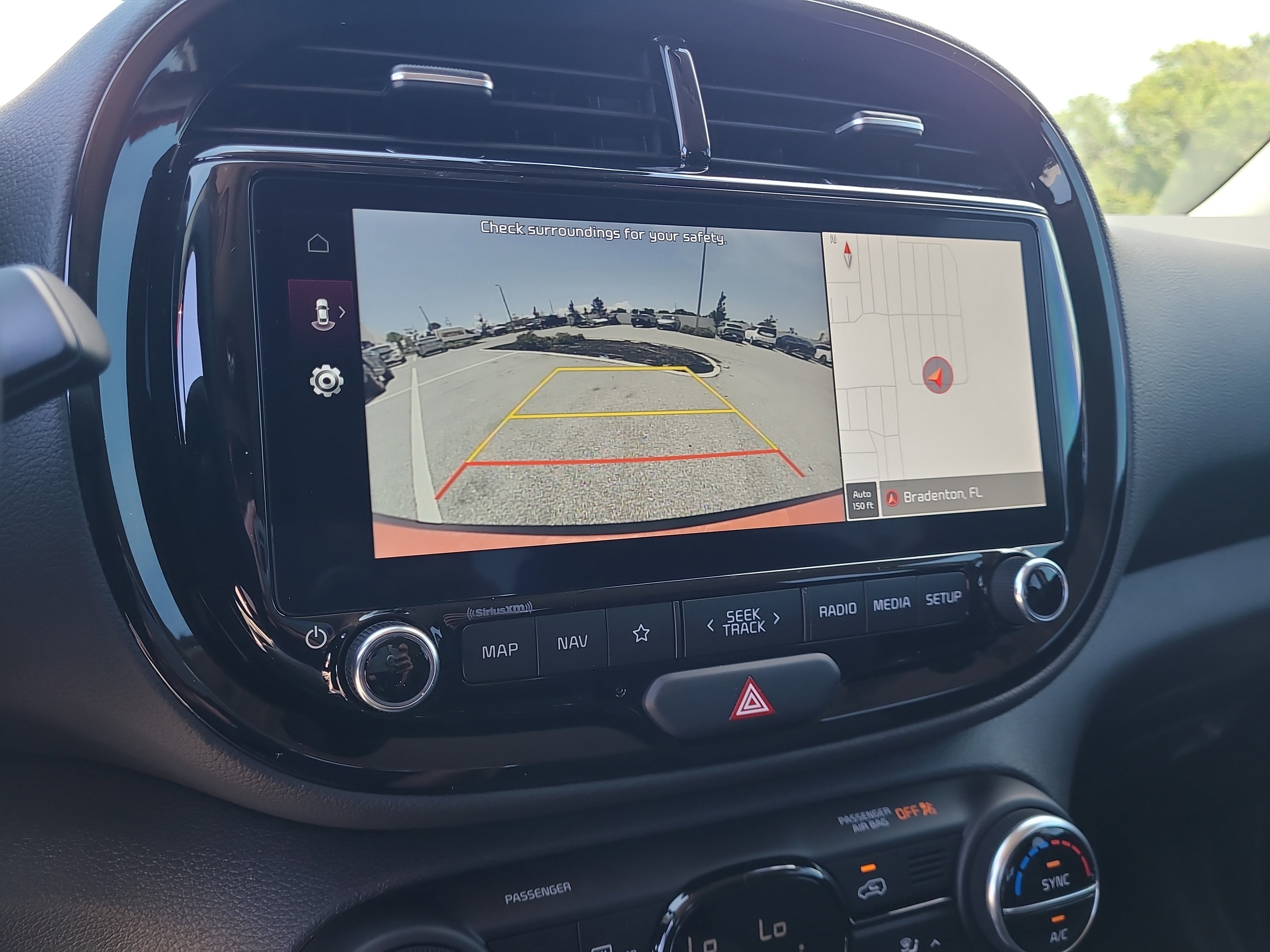 2025 Kia Soul EX photo 3