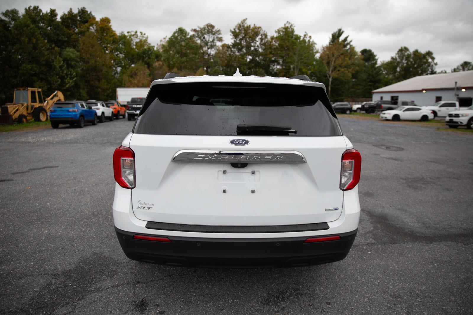 2020 Ford Explorer XLT photo 4