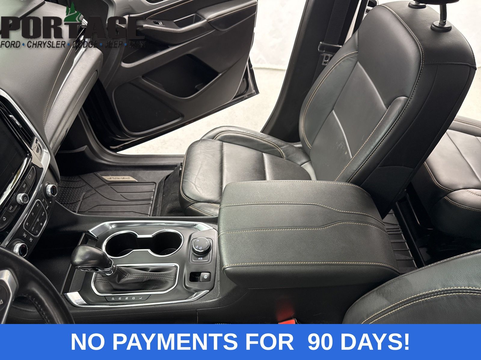 2021 Chevrolet Traverse Leather photo 19
