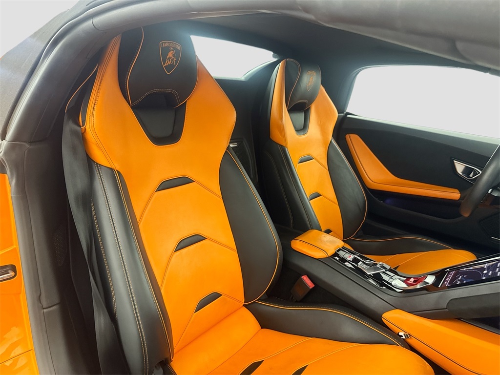 2020 Lamborghini Huracan Evo Spyder photo 25