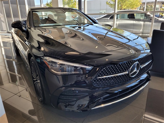 2026 Mercedes-Benz CLE CLE 300's photo