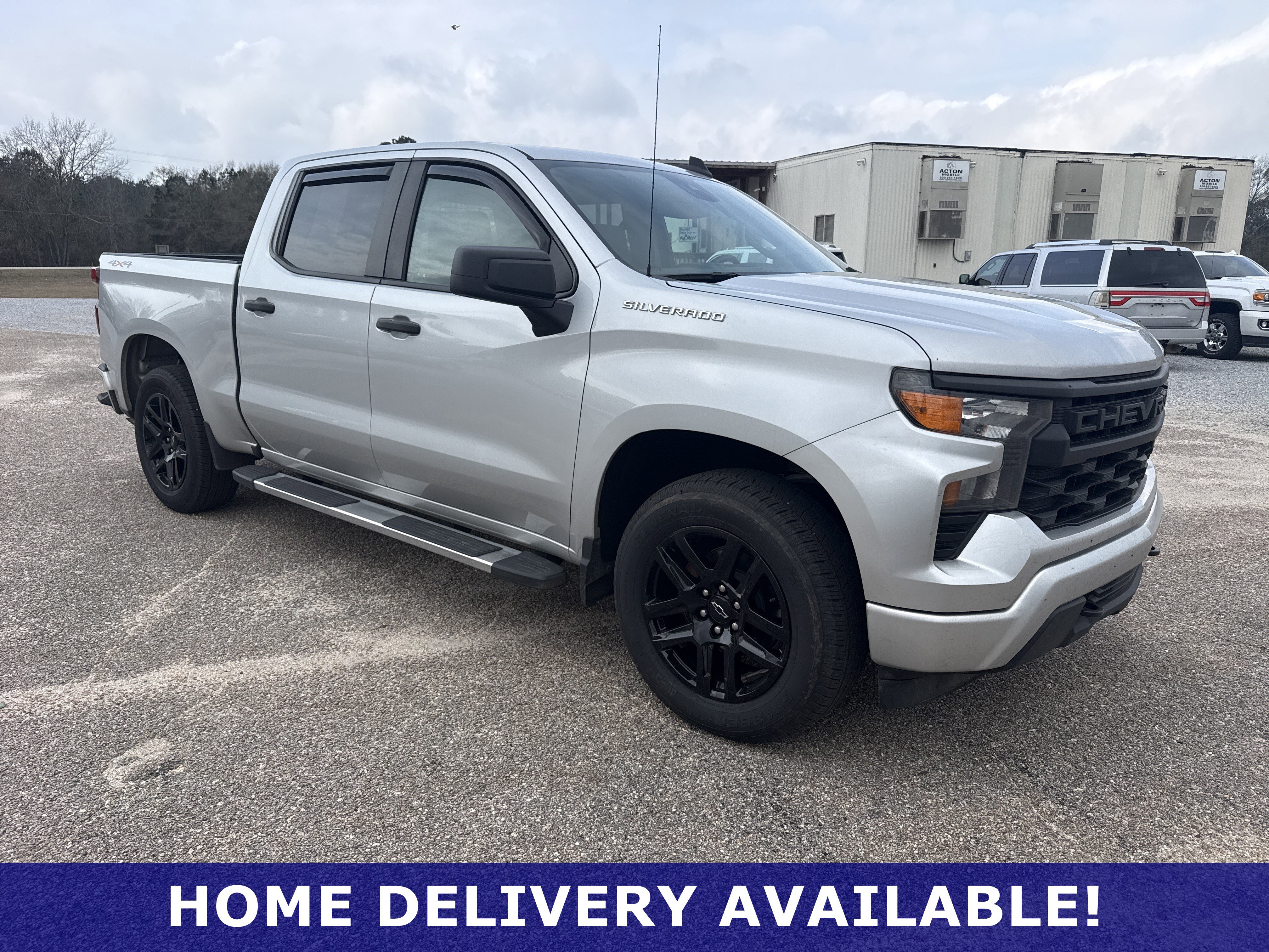 2022 Chevrolet Silverado 1500 Custom's photo