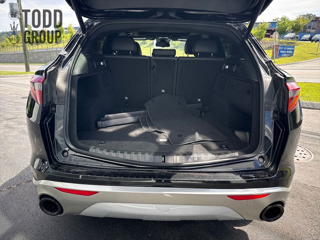 2022 Alfa Romeo Stelvio Ti photo 16